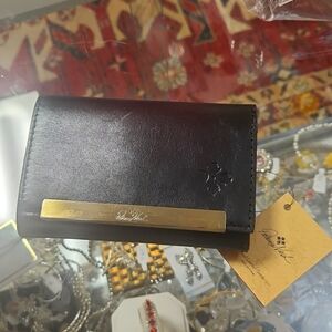 Patricia Nash leather wallet
